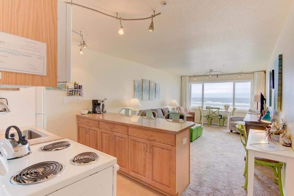 This condo was completely remodeled in 2015.