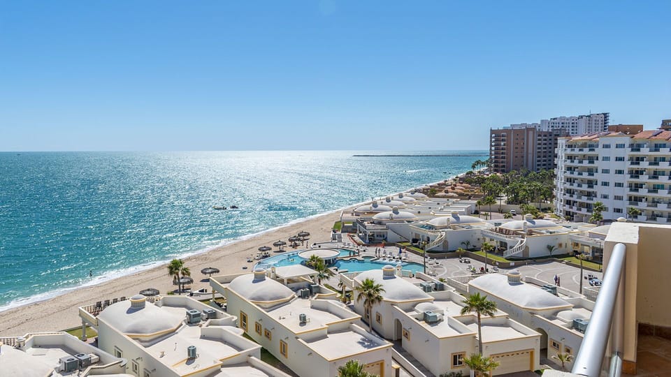 Views of Sandy Beach
