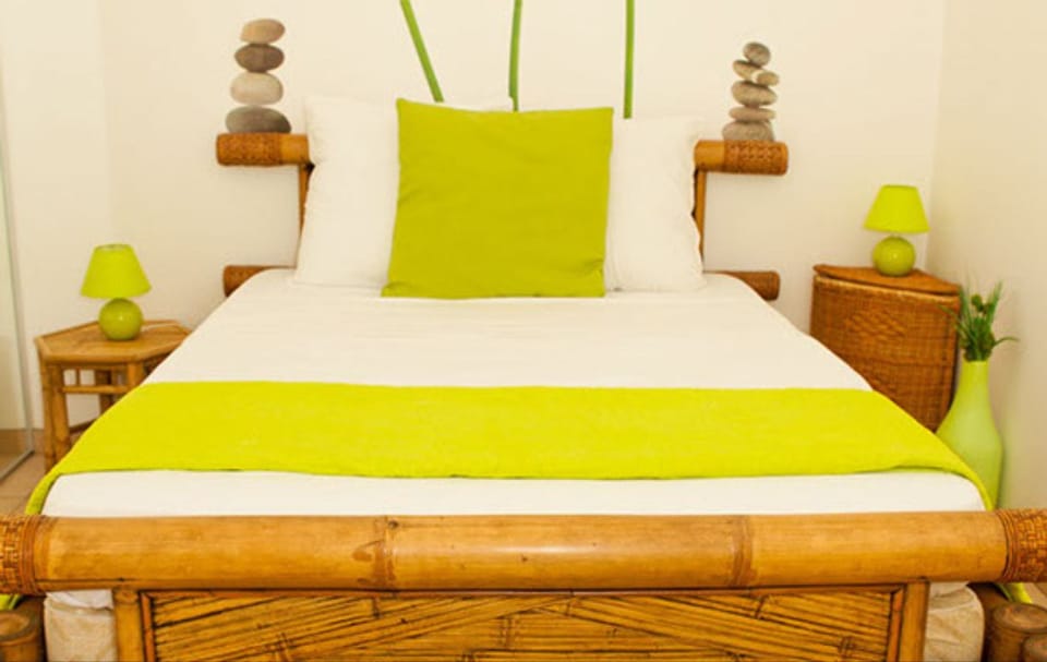 Double Room (Zevi) | Blackout drapes, free WiFi, bed sheets