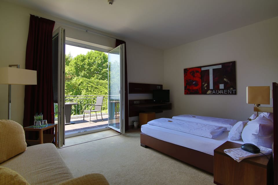 In-room safe, desk, soundproofing, iron/ironing board