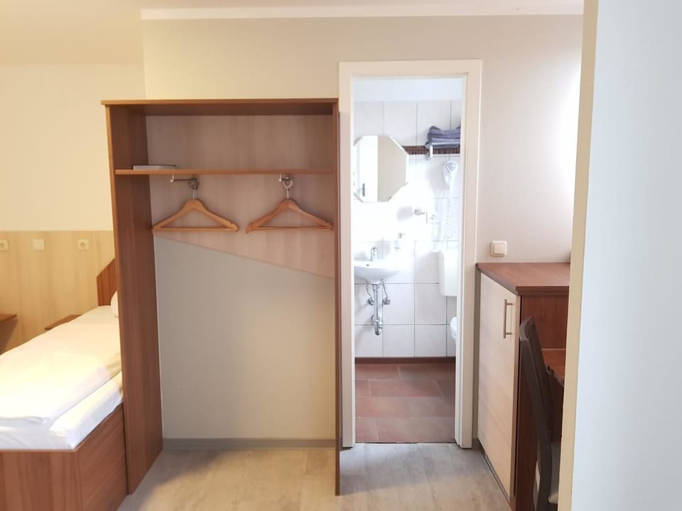 Desk, soundproofing, iron/ironing board, free WiFi