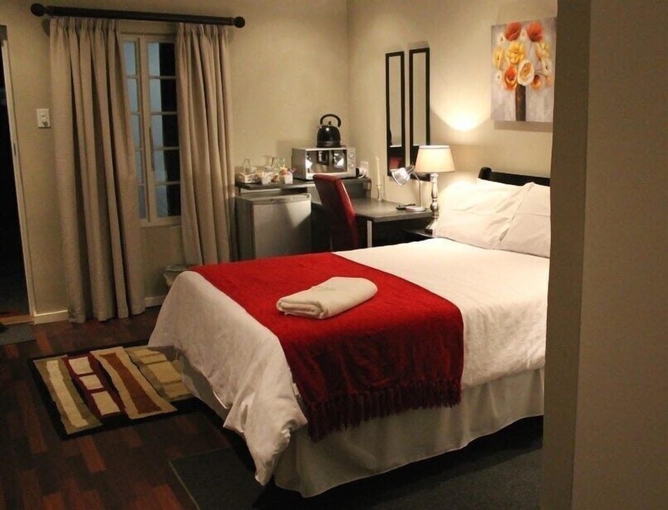 Comfort Double Room, 1 Double Bed | Desk, iron/ironing board, free WiFi, bed sheets