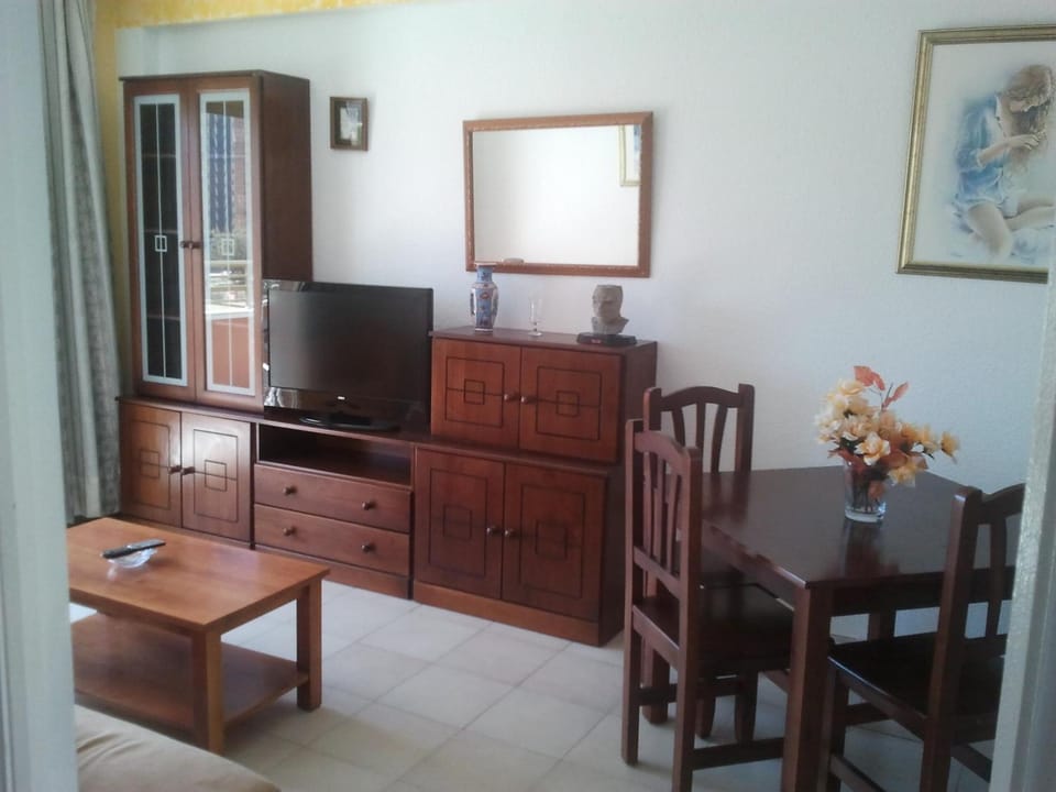 Ocana Apartments Hotel in Marina Baixa