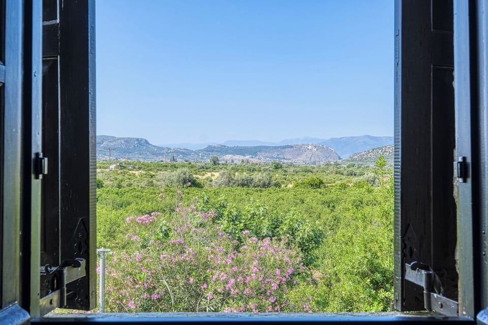 Exclusive Villa, 5 Bedrooms | 5 bedrooms, individually decorated, individually furnished