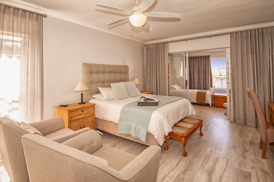 Executive Double Room, 2 Bedrooms, Non Smoking, Ocean View | Premium bedding, down comforters, Tempur-Pedic beds