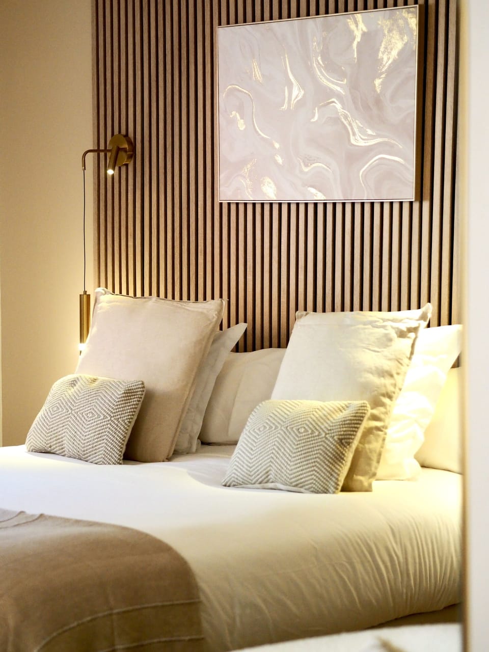 Minibar, in-room safe, individually decorated, individually furnished
