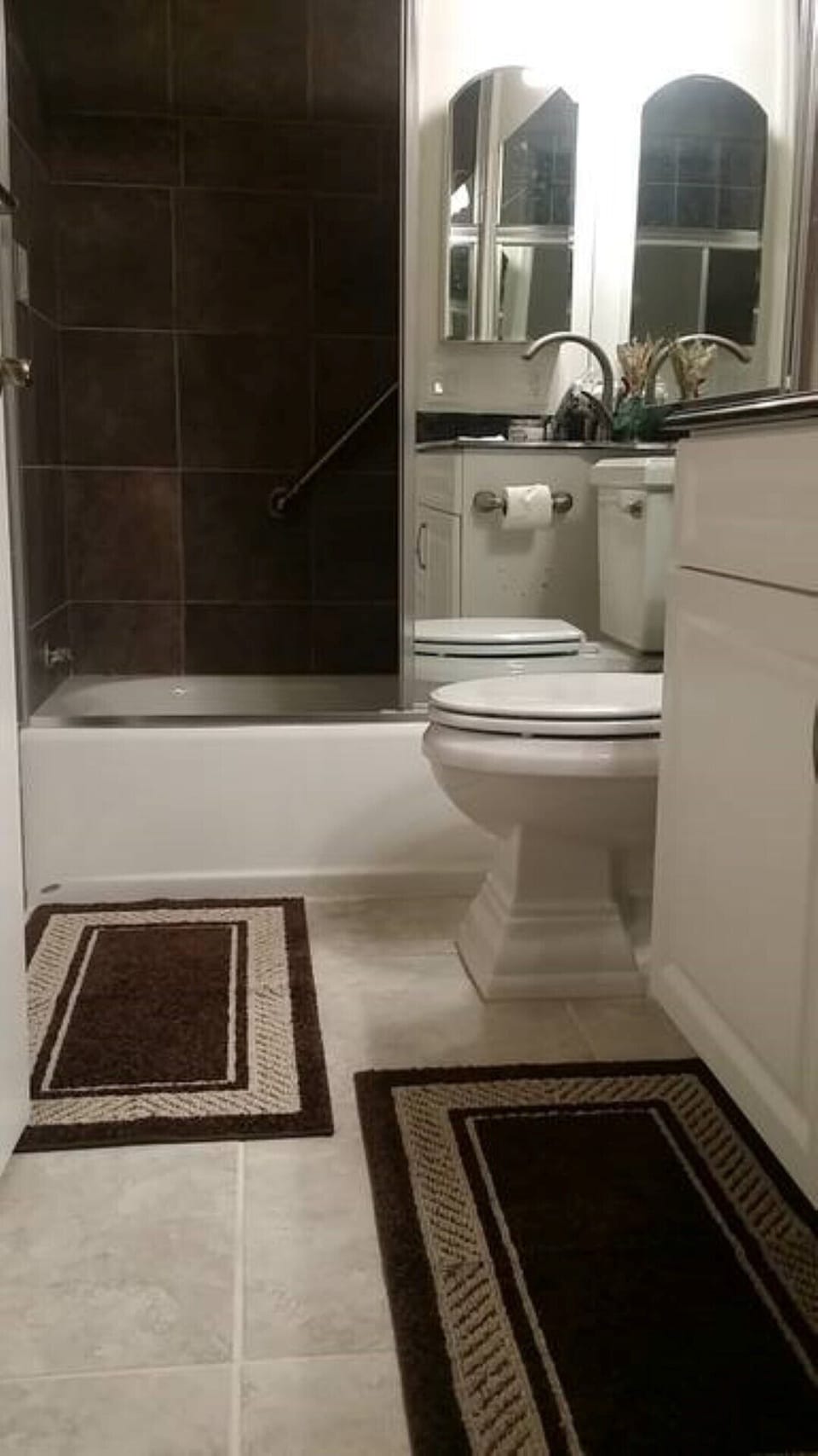 3rd bathroom hallway access next to 3rd bedroom