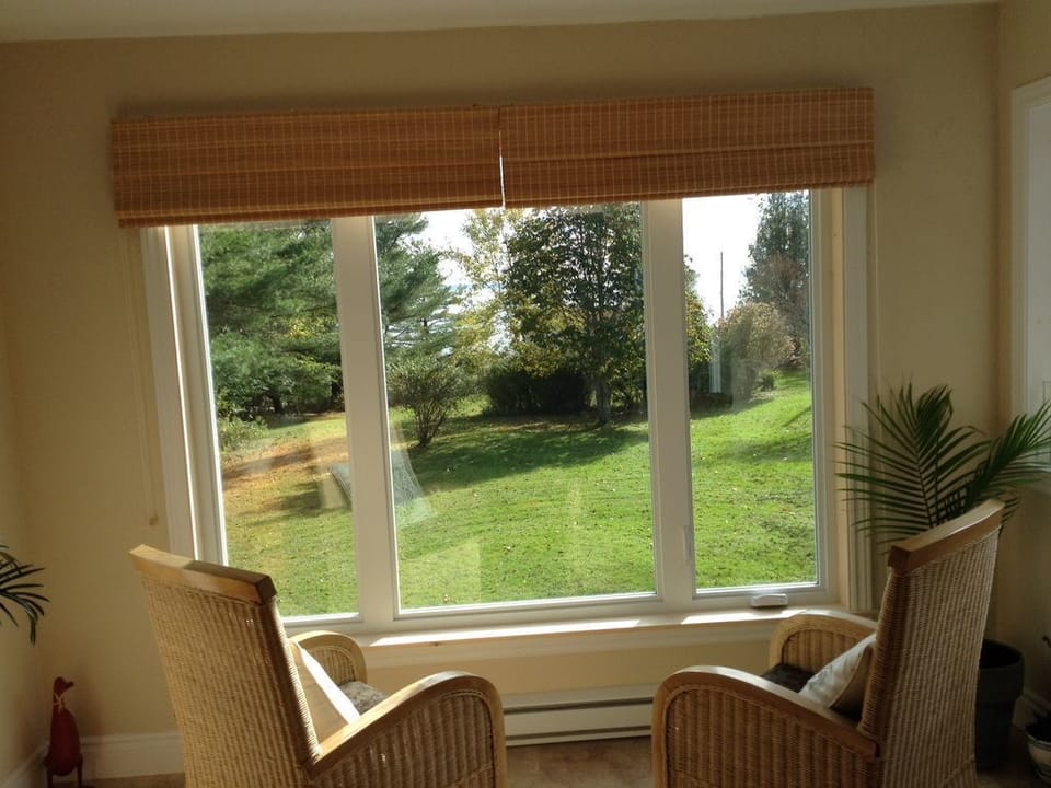 Large property . Ocean through the trees . Large screened in deck under this rm
