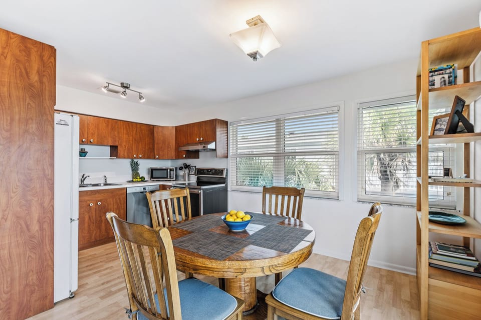 Dining and kitchen area