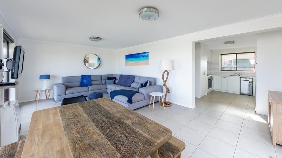 Open Living / Dining