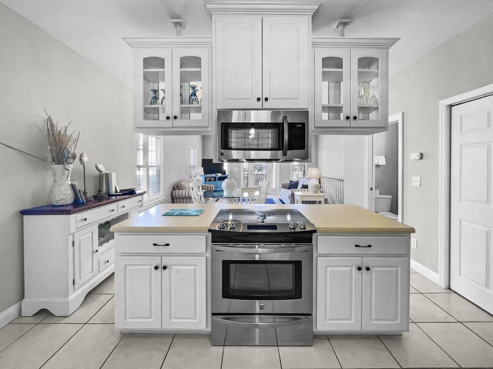2nd Floor | Kitchen Area