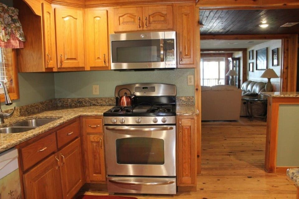 Gas stove/oven