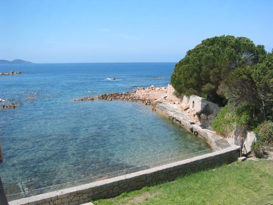 Beach/ocean view