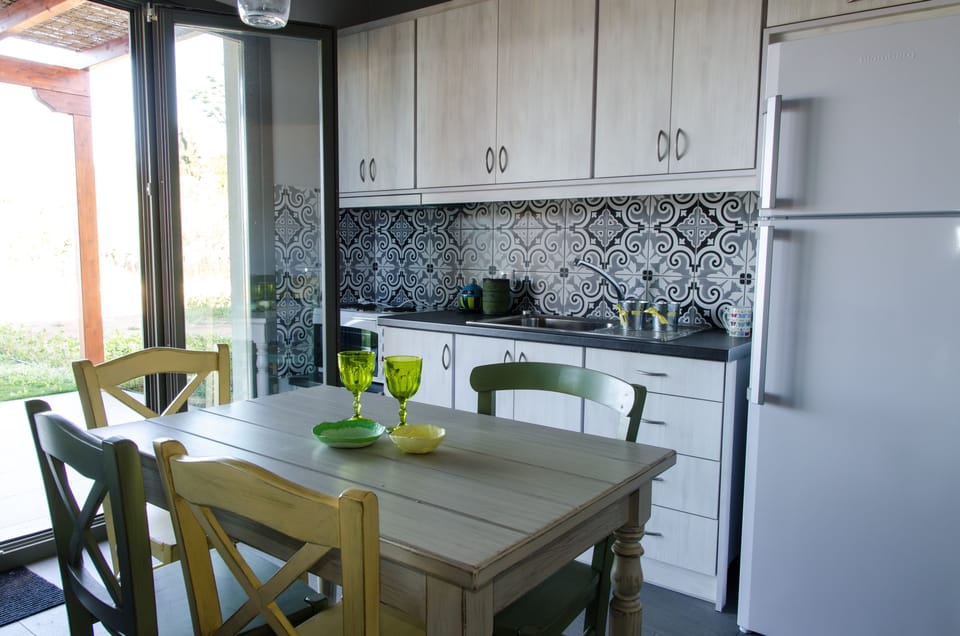 Family House, Sea View | In-room dining