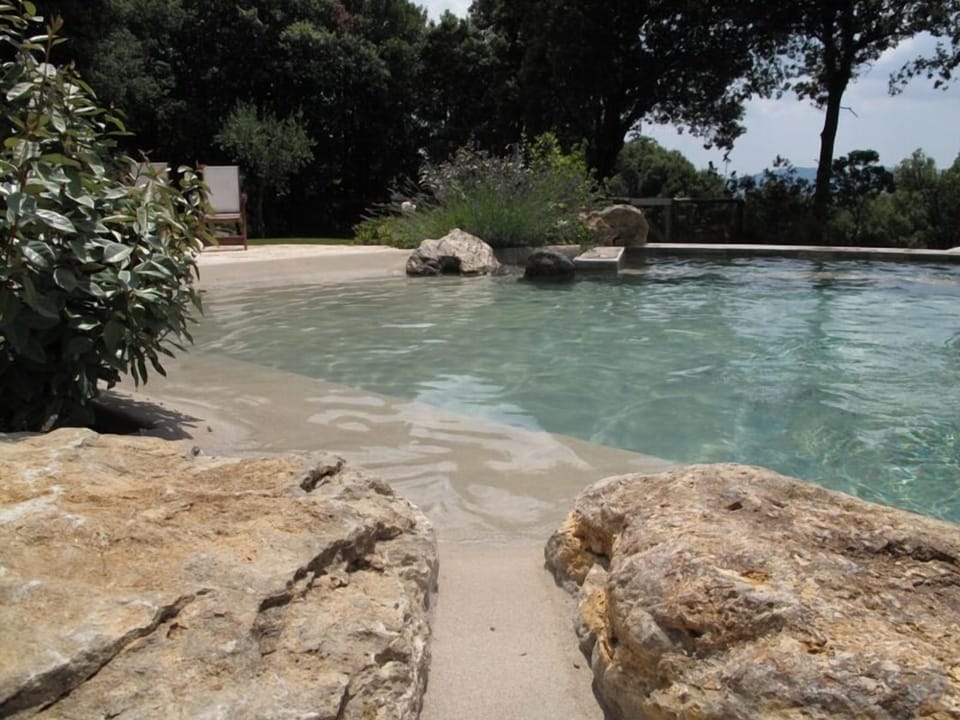 You can feel the scent of Tuscany herbs here