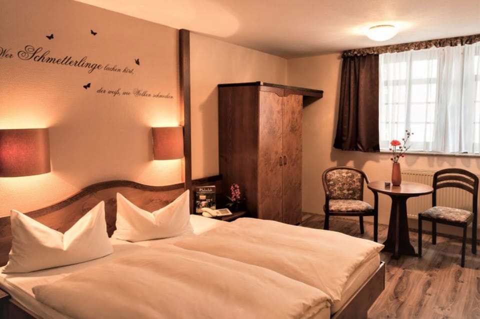 Blackout drapes, rollaway beds, free WiFi, bed sheets