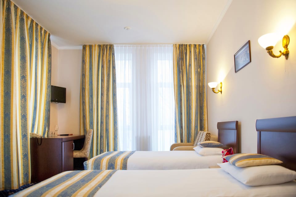 Superior Double or Twin Room | Premium bedding, Select Comfort beds, minibar, in-room safe