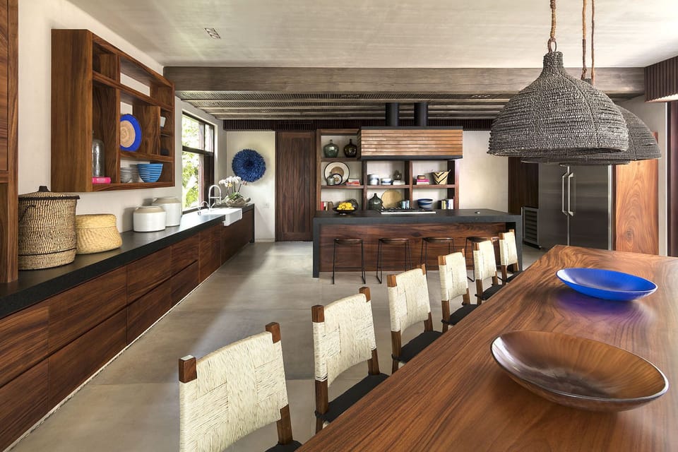 14 pax Dinning room
