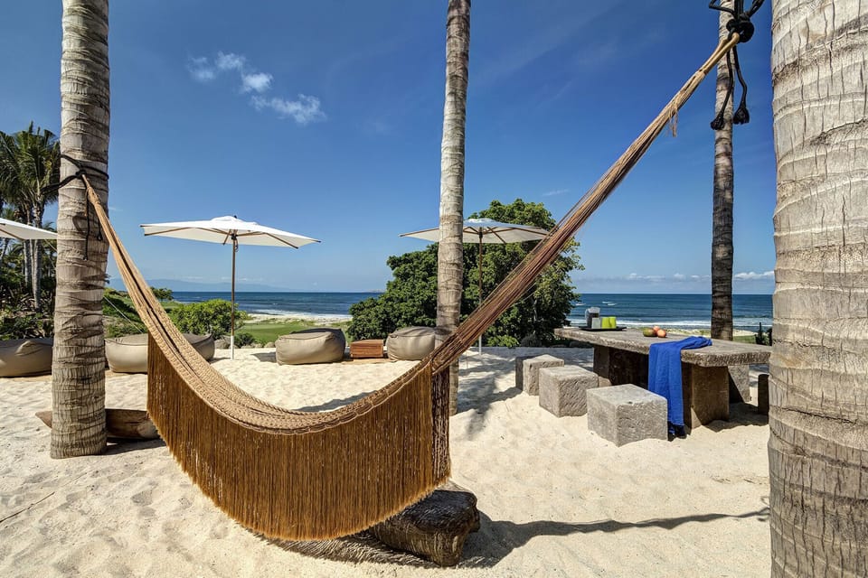 House's sand terrace