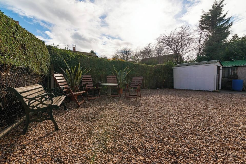 Large rear garden terrace