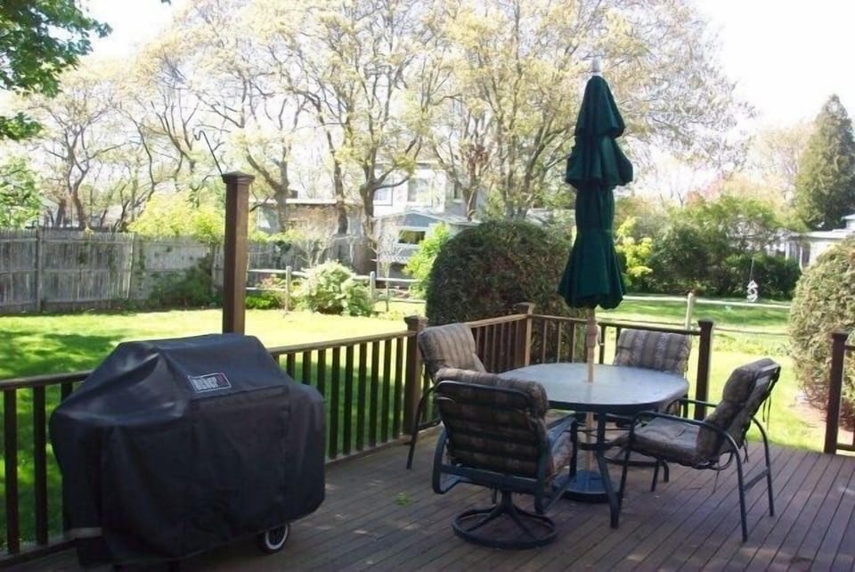 Back deck dining space