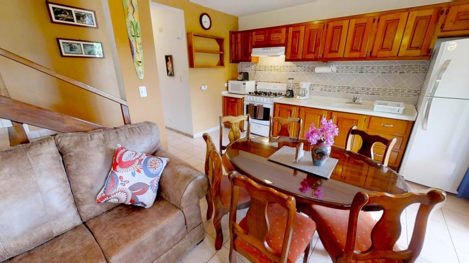 Rio Copey 2 townhouse near the beach in Jaco (795)