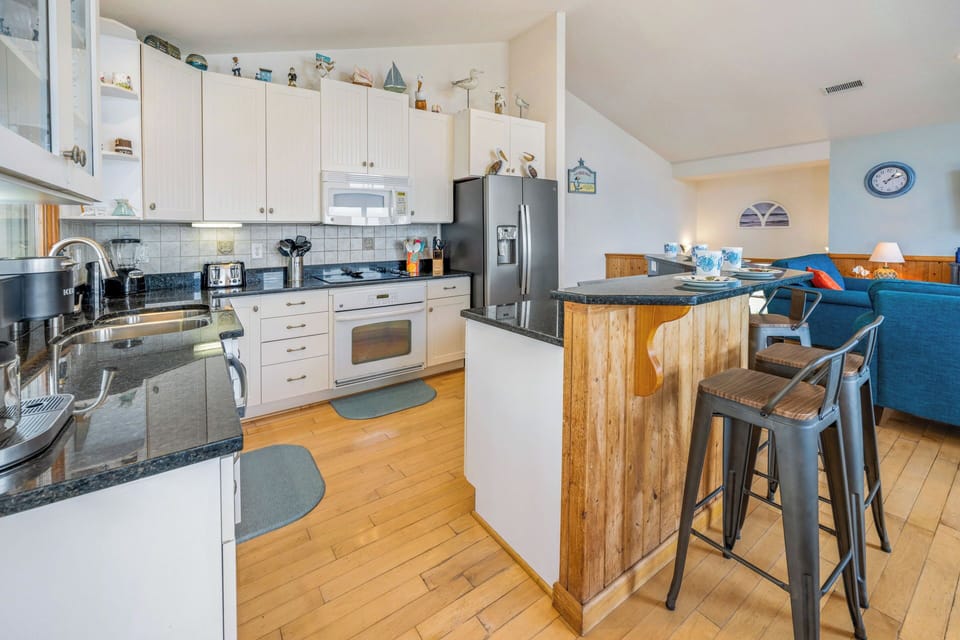 Surf or Sound Realty - 308 - Decked Out - Kitchen -1