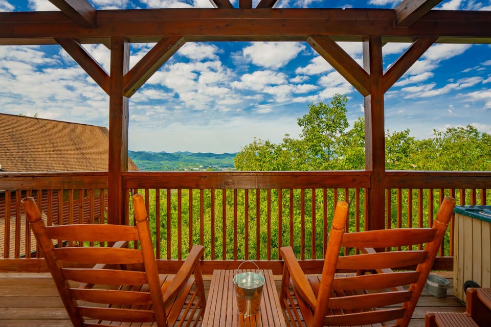 Enjoy the Smoky Mountain views at Midnight Wonder
