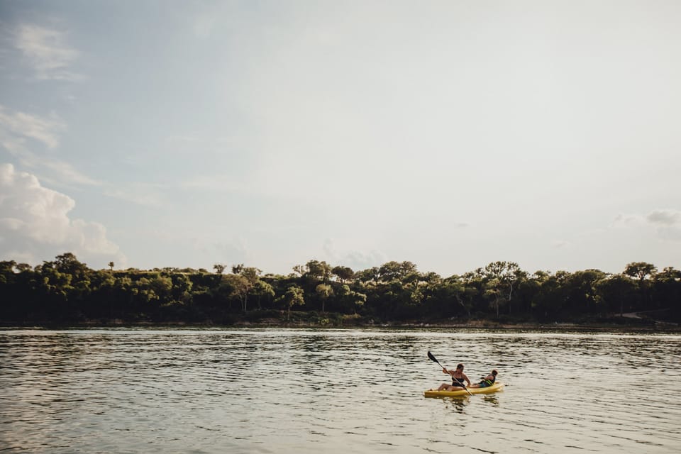 Rent some kayaks and have some fun on the water - let's gooooooo!!!