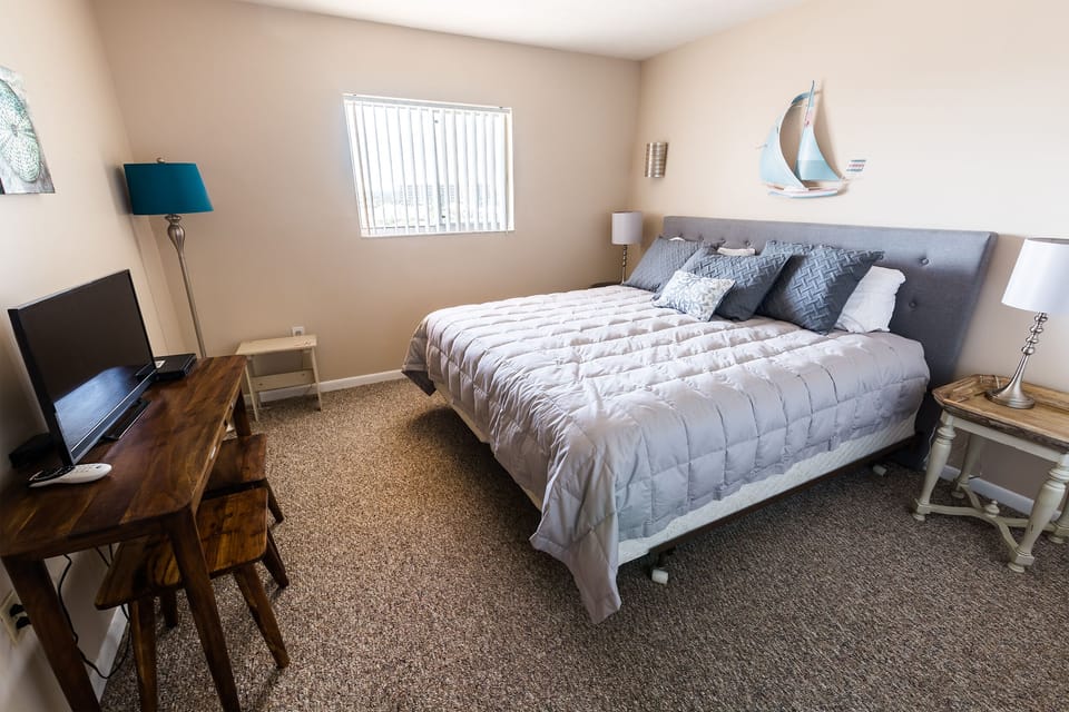 guest bedroom