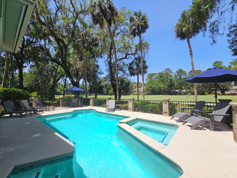 18 Woodbine Place in Sea Pines