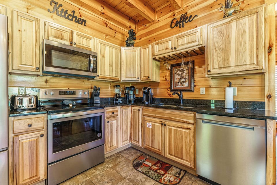 Enjoy the convenience of a kitchen with quality Whirlpool appliances, perfect for family meals and longer stays