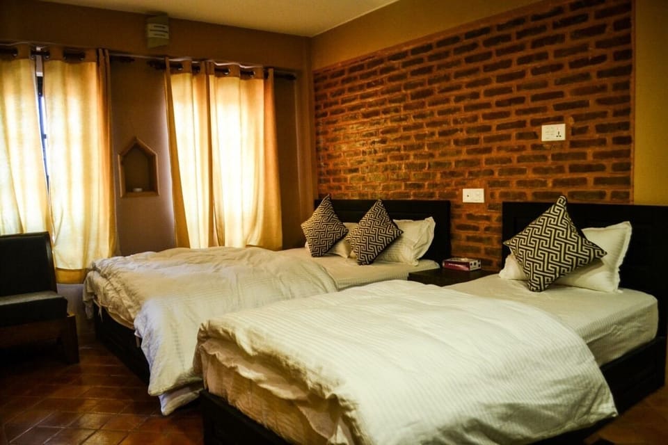 In-room safe, free WiFi