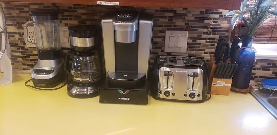 All new stainless steel appliances to suit your needs! 