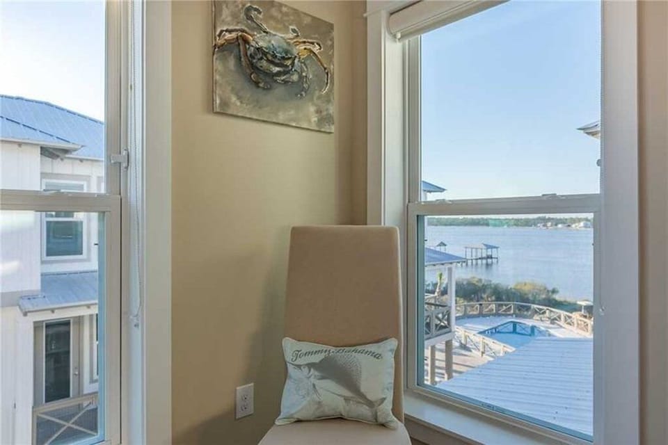 Bedroom waterviews