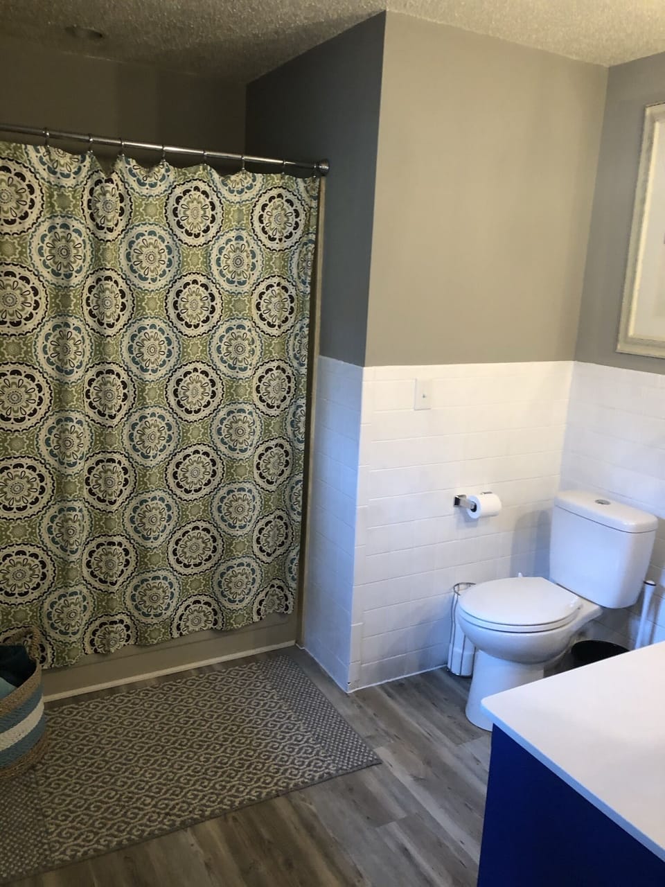 bedroom 2 bathroom