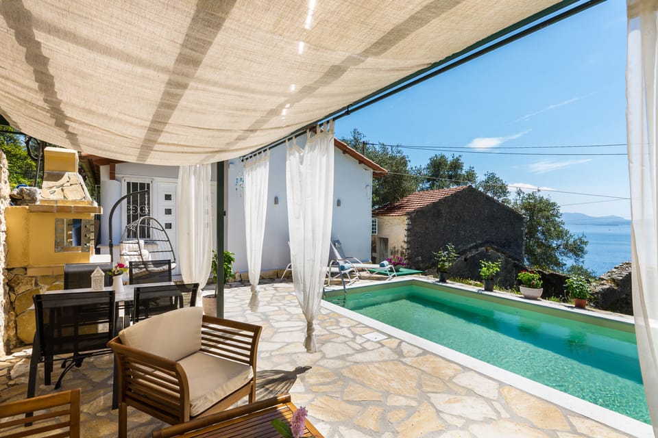 Villa, 2 Bedrooms, Private Pool, Sea View | Terrace/patio
