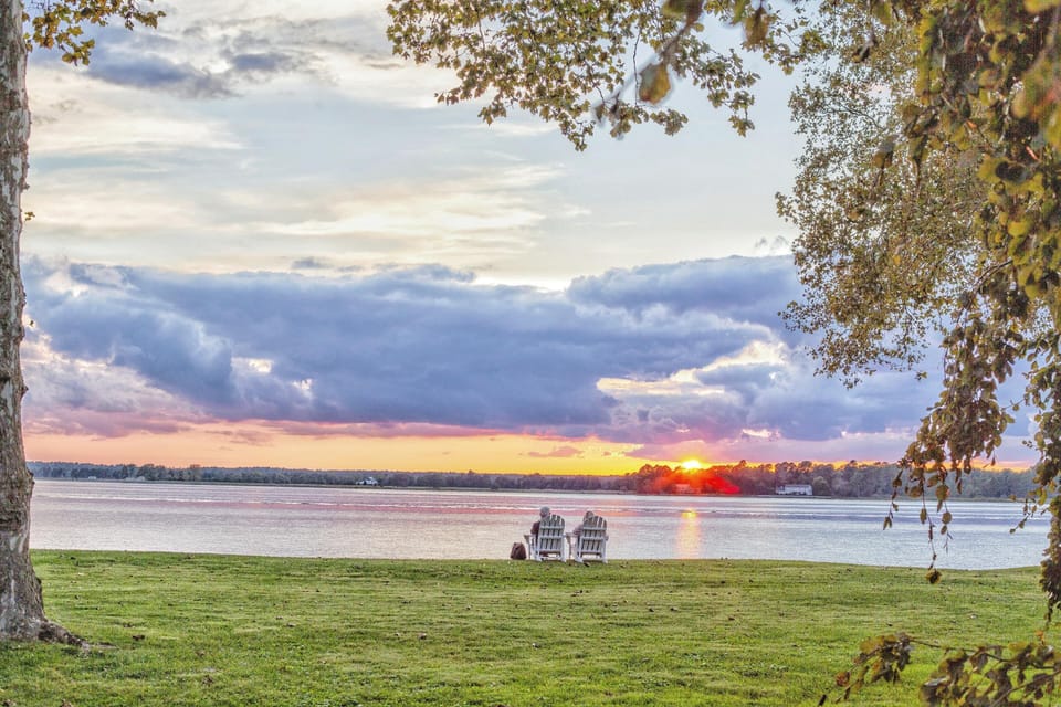 Deluxe Suite, 1 King Bed (Water front) | Property grounds