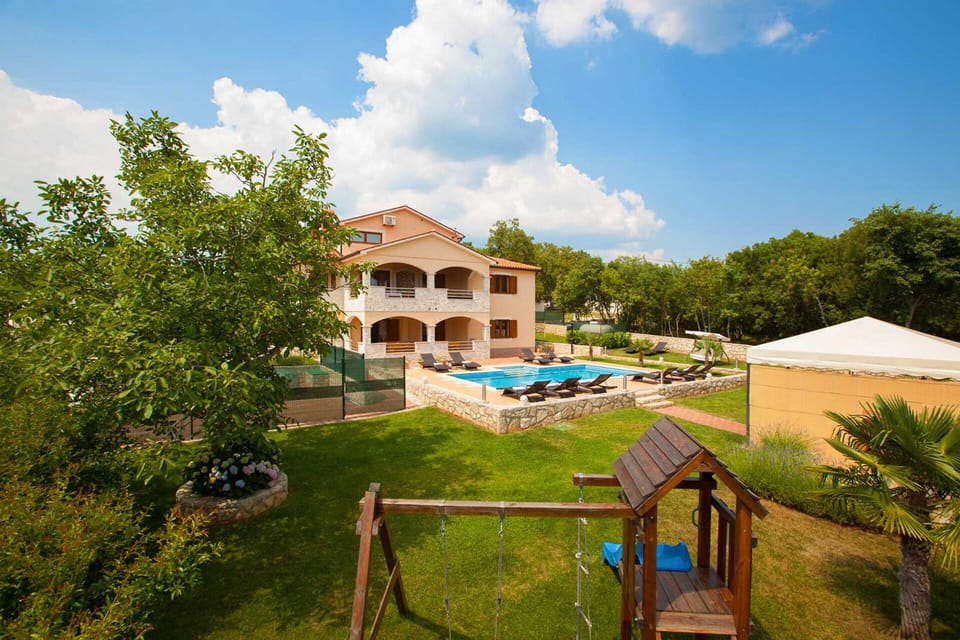 Welcome to the Villa Zora