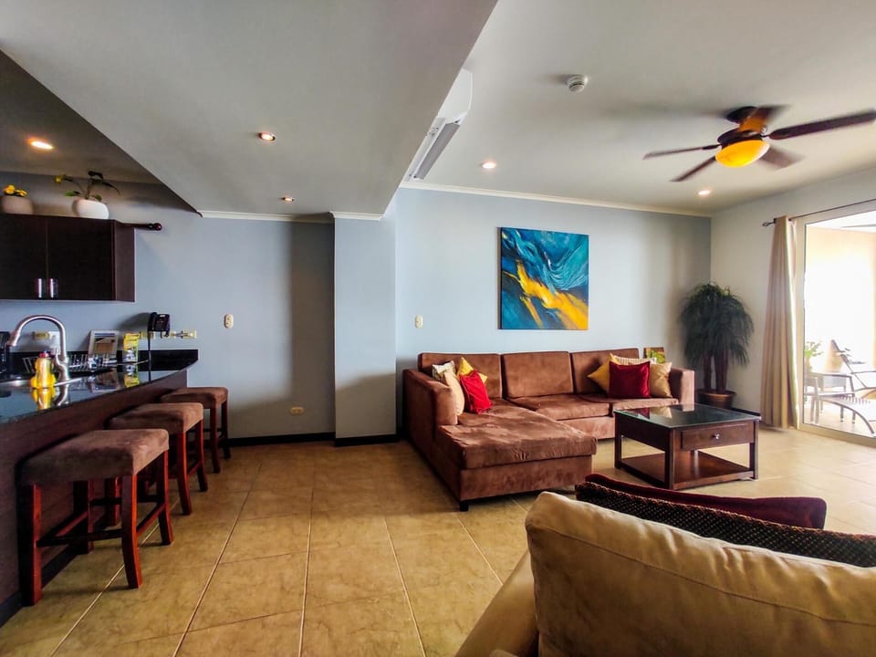 The Palms Jaco 1001 penthouse on the beach (1325)