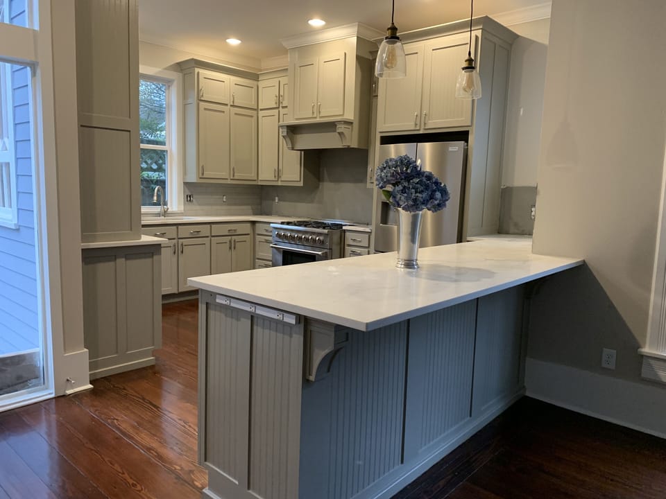 Kitchen with 6 burner stove, coffee maker, refrigerator, dishwasher & microwave