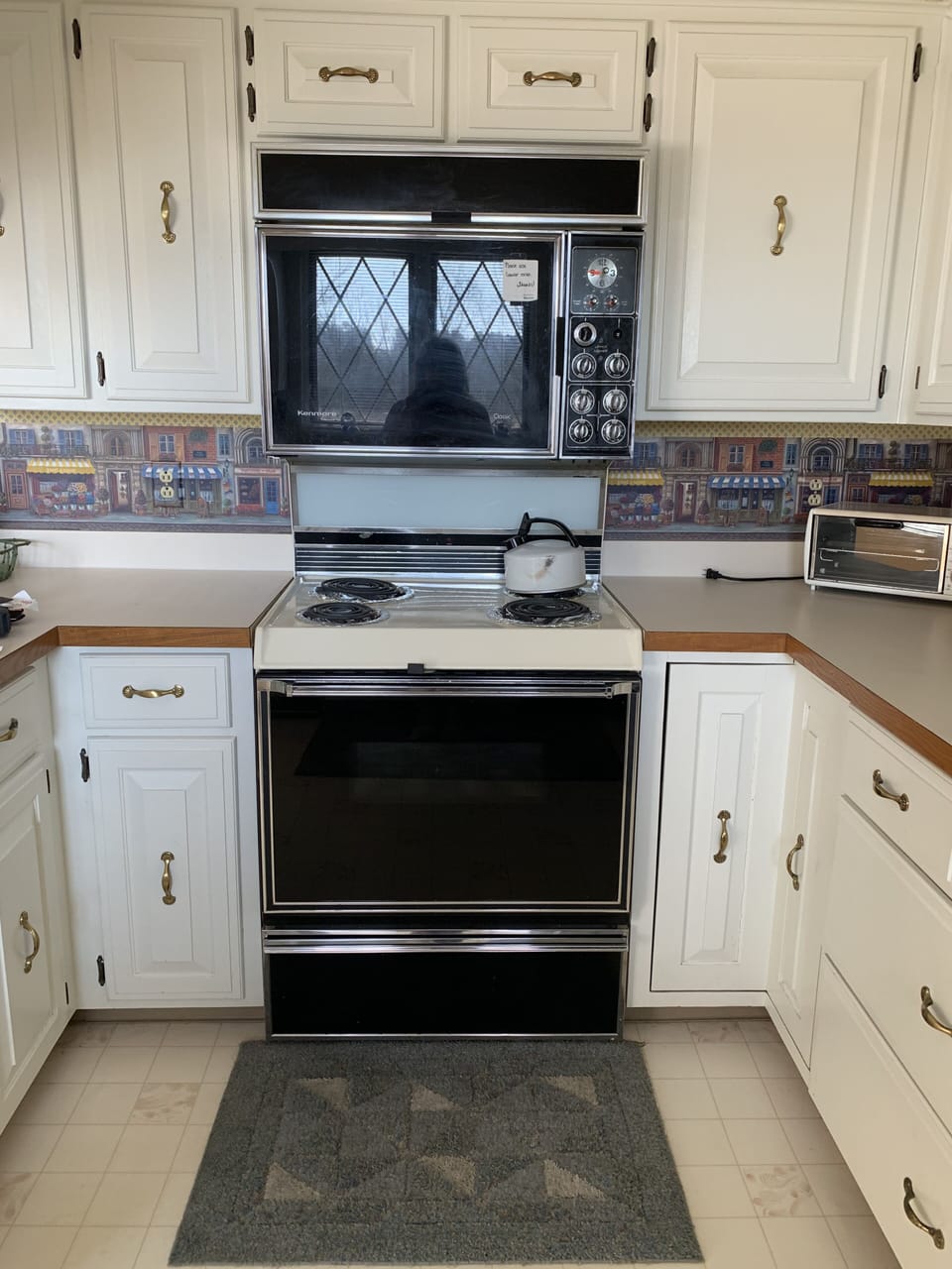 Interior kitchen
