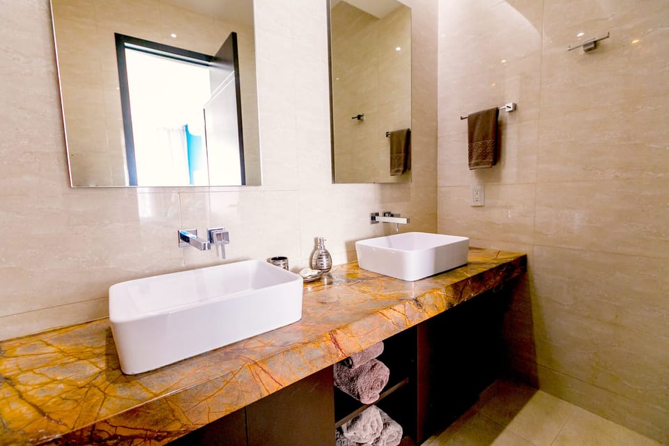 Dual sinks in the master bathroom