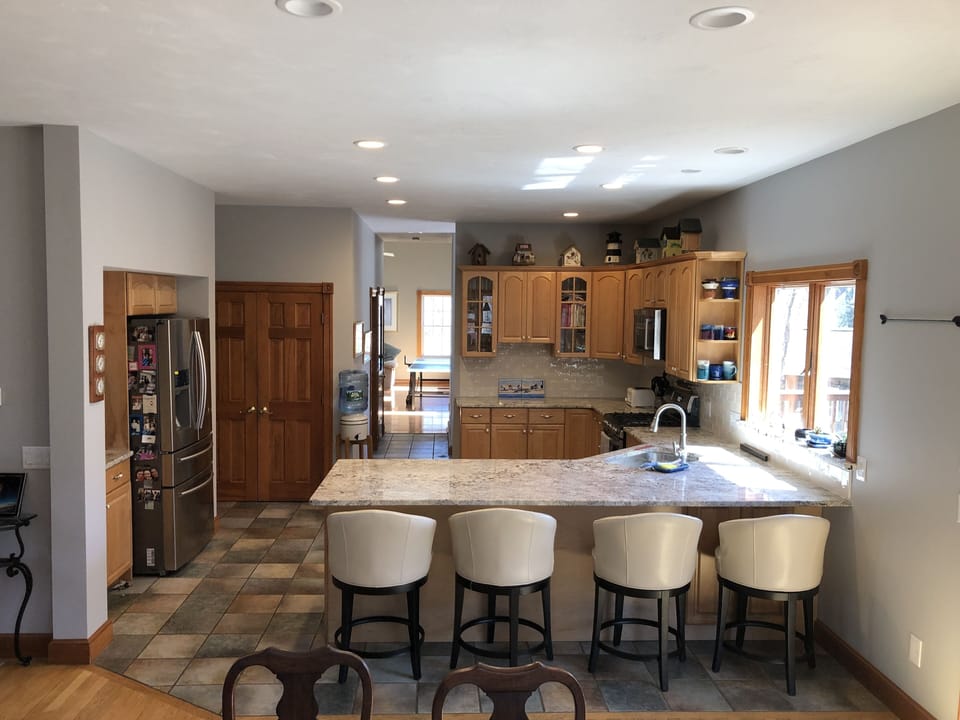 Fully updated kitchen