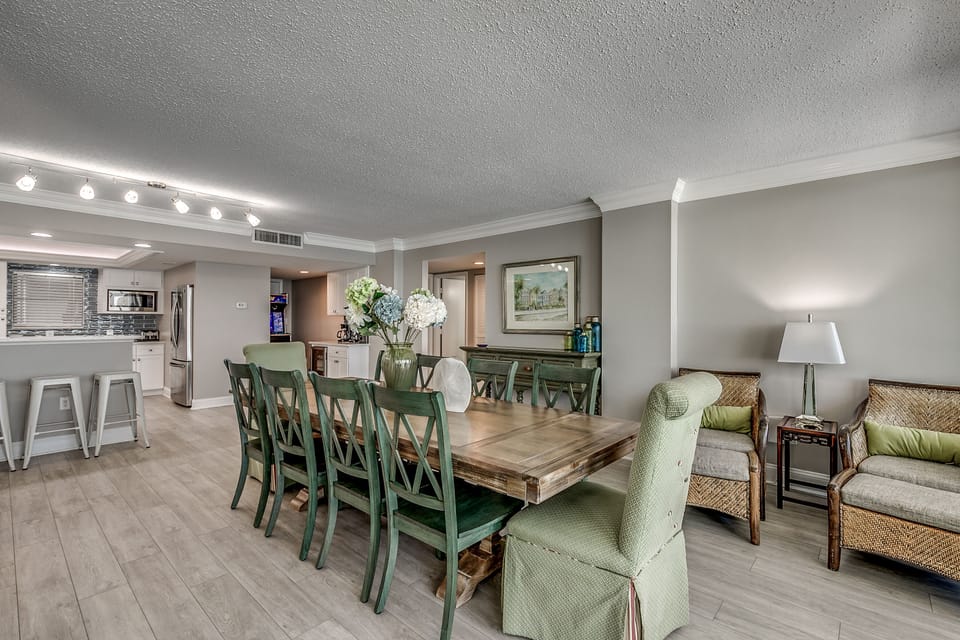 Dining table is gorgeous