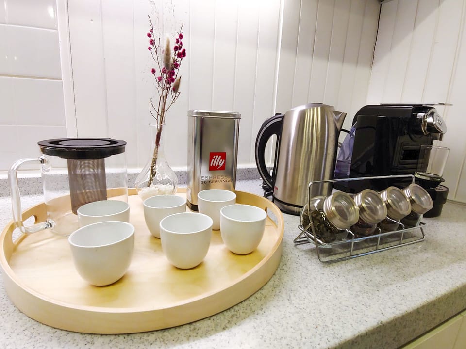 Coffee service