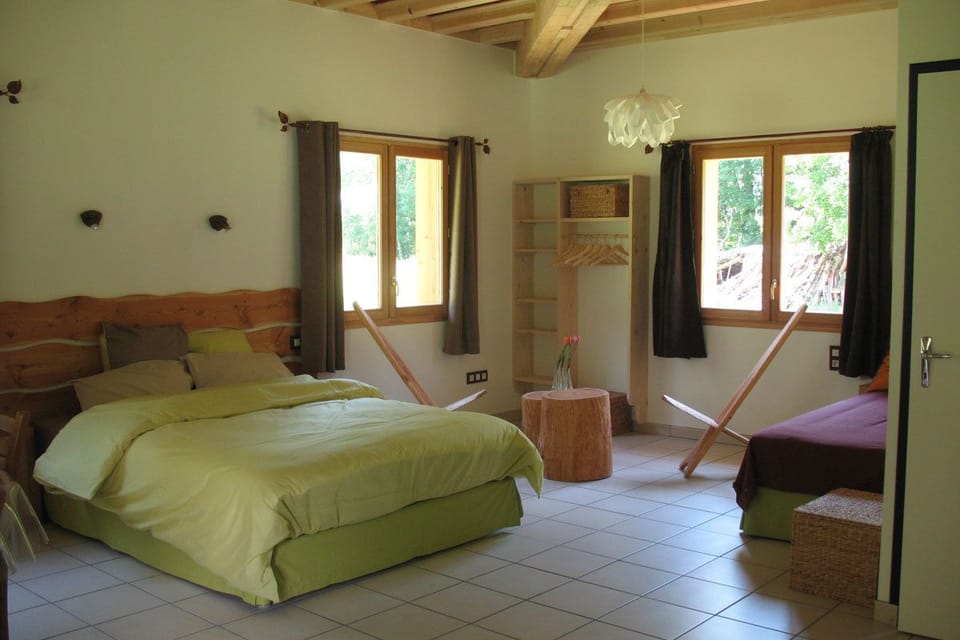 Triple Room | Individually decorated, individually furnished, blackout drapes