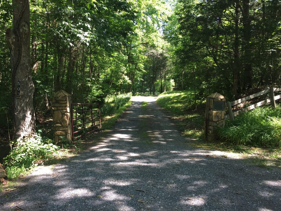 Welcome to Country Roads