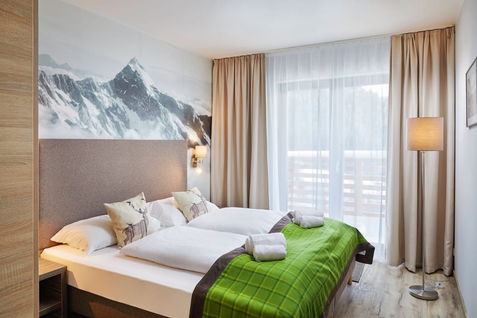 Familienapartment (incl. final cleaning on departure) | Individually decorated, free WiFi, bed sheets