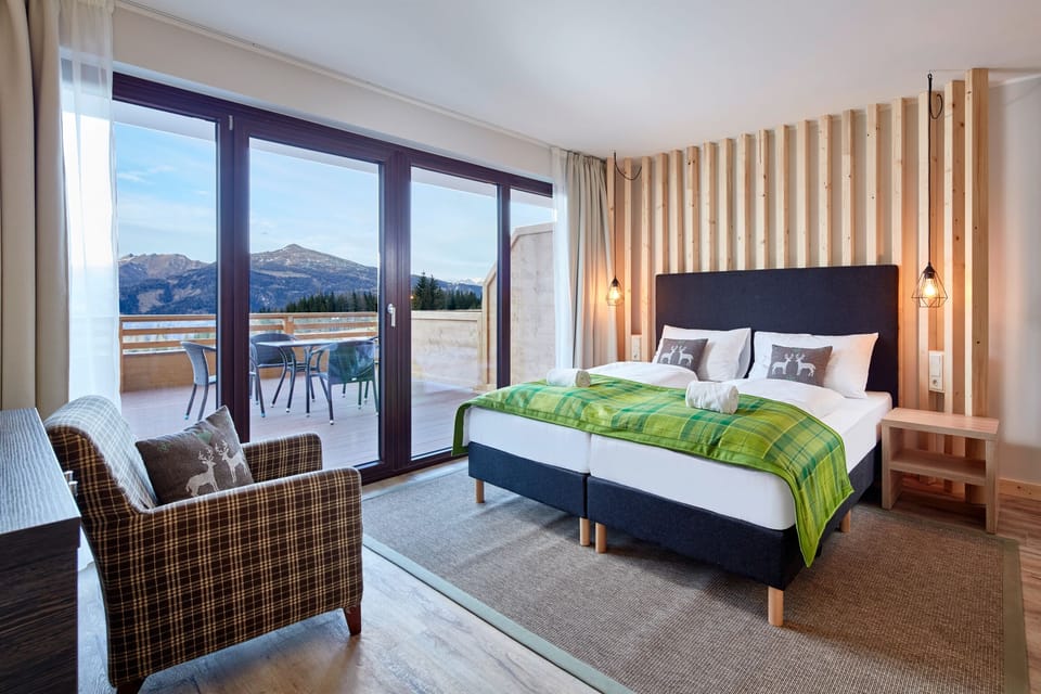 Individually decorated, free WiFi, bed sheets